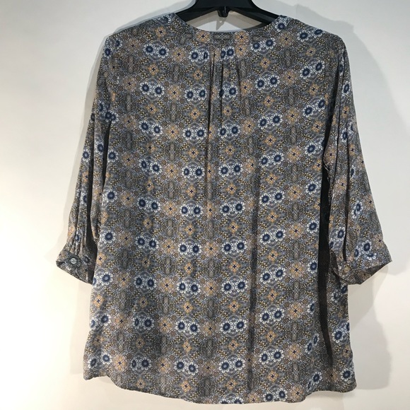 Adrienne Vittadini Blouse Floral Asymmetrical Top size 1X - Picture 2 of 9